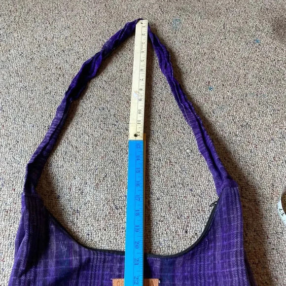 Costa Rica Pura Vida Boho Purple Floral Embroidery Fabric Crossbody Bag - Picture 3 of 6